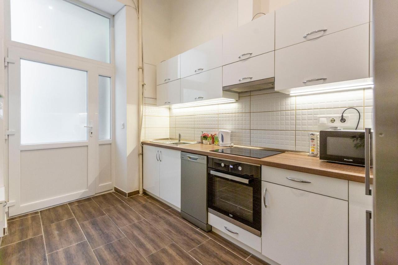 Cozy & Pleasant Homes In The Heart Of Lejlighed Budapest